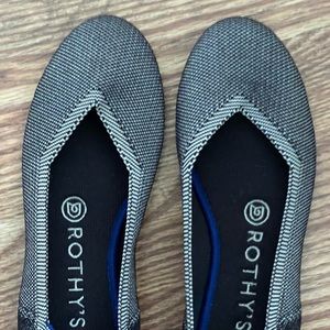 ROTHYS Flats Charcoal color 6.5 NEVER WORN!